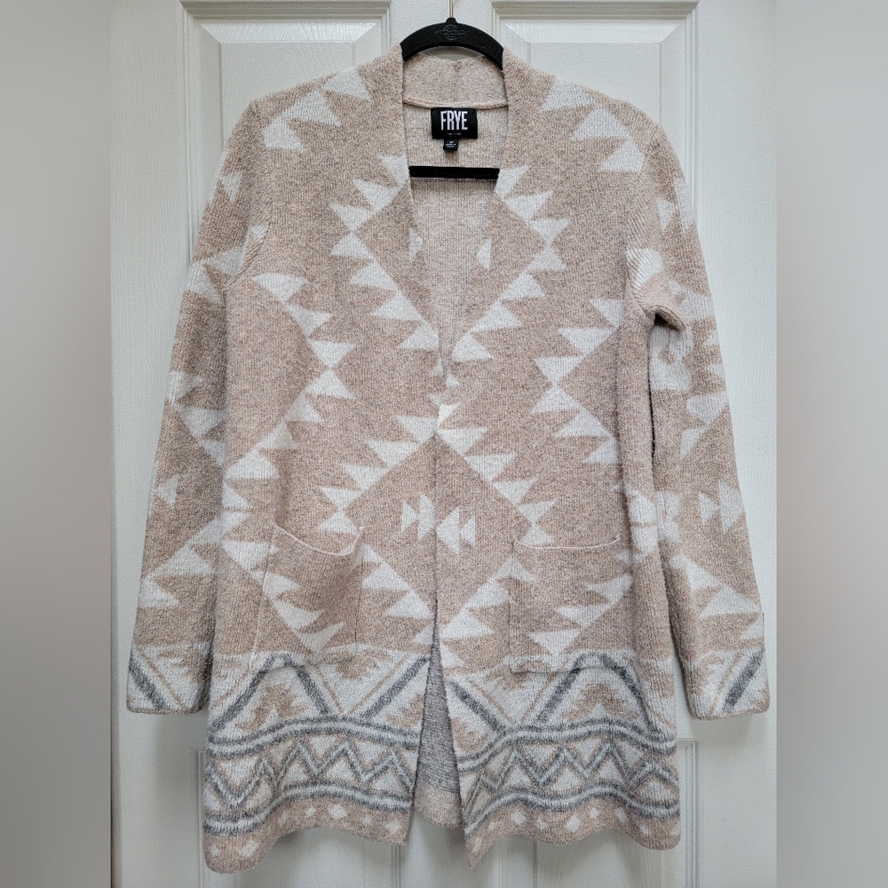 Frye Women's Cozy Aztec Western Patterned Cardigan Oatmeal Tan Size Medium
